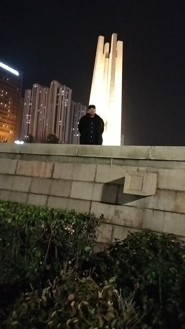 严寒中的温暖守护
