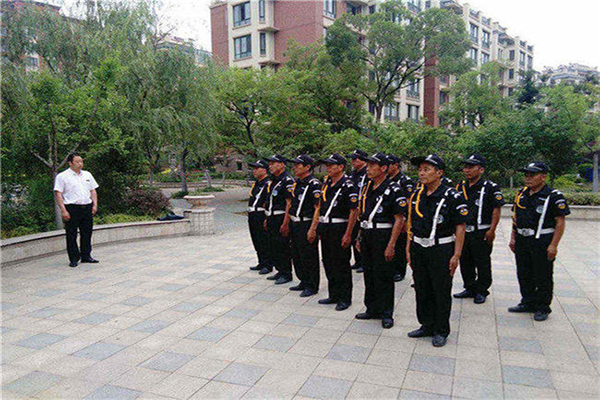 唐山保安在执勤时具备危险意识